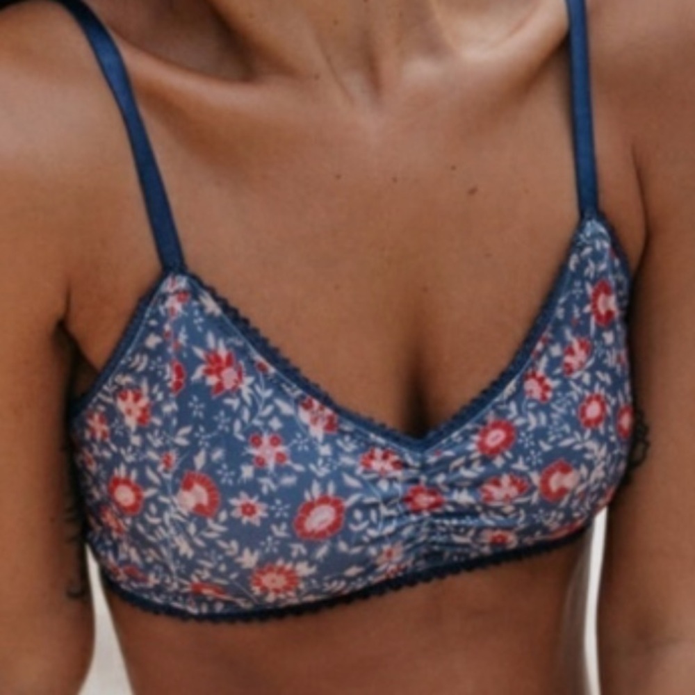 NWT Spell Jasmine Bralette in Navy size XL